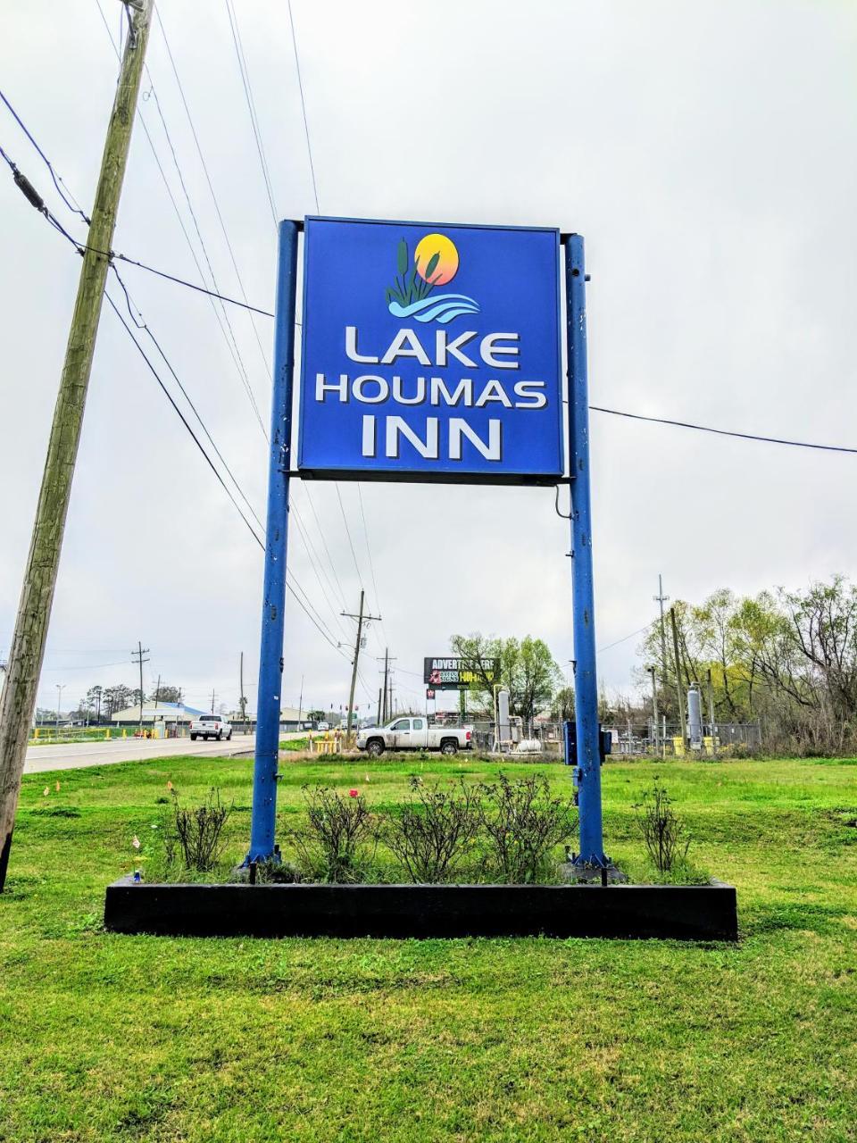 Lake Houmas Inn Eksteriør billede